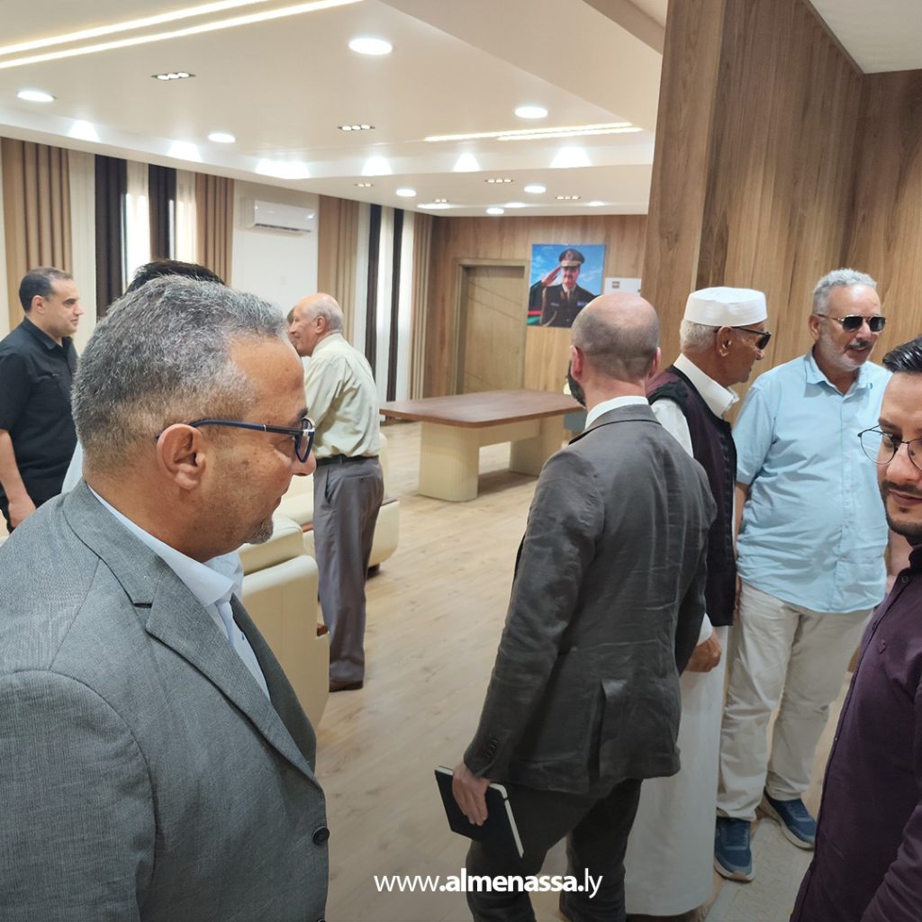 Extra1111111 عميد بلدية طبرق يستقبل نائب السفير الإيطالي ويبحث تعزيز التعاون المشترك