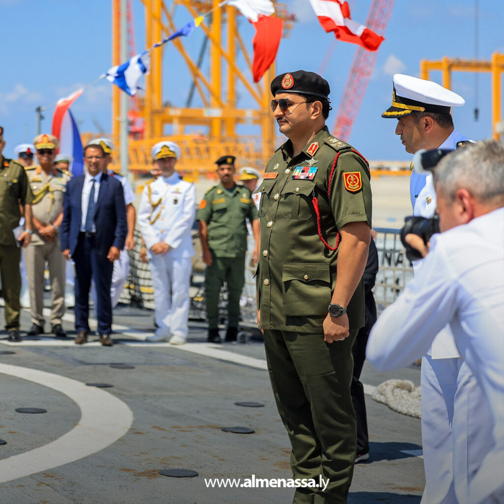 Extra1111111111 2 نائب القائد العام للقوات المسلحة يبحث التعاون البحري مع الوفد التركي في بنغازي