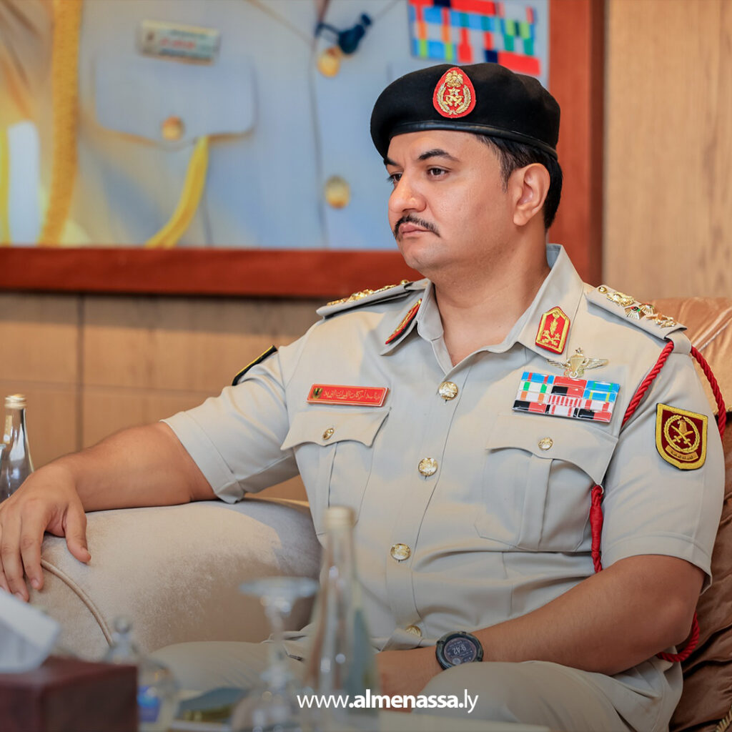 Extra1111111111 3 القائد العام يستقبل رئيس المخابرات التركي لبحث التعاون والعلاقات الثنائية