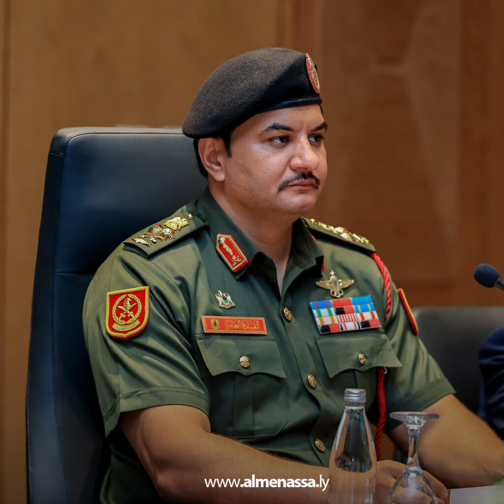 Extra111111111111 2 نائب القائد العام للقوات المسلحة يبحث التعاون البحري مع الوفد التركي في بنغازي