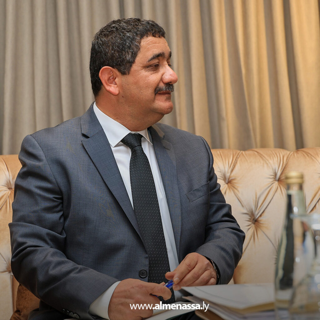 Extra111111111111 3 القائد العام يستقبل رئيس المخابرات التركي لبحث التعاون والعلاقات الثنائية