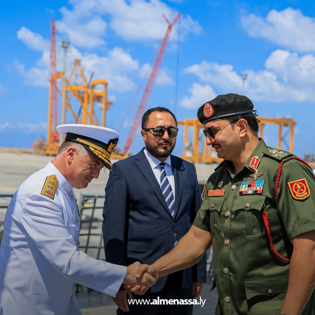 Extra1111111111111111111111 نائب القائد العام للقوات المسلحة يبحث التعاون البحري مع الوفد التركي في بنغازي