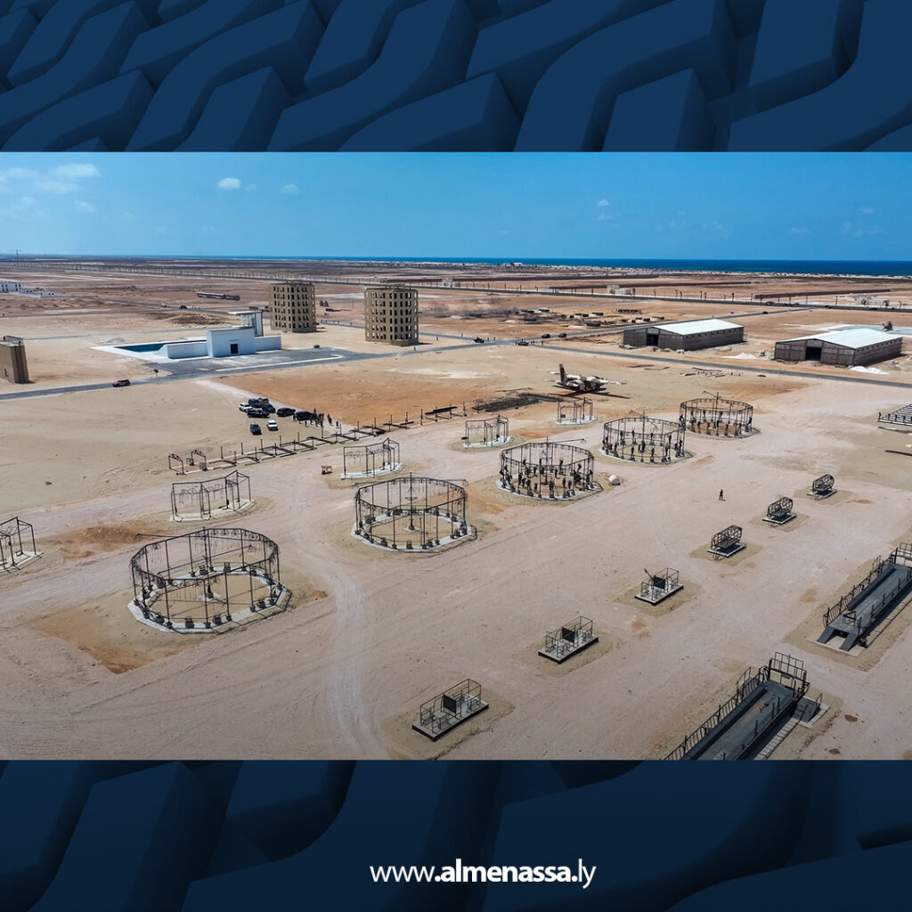 Extra18 القائد العام للقوات المسلحة يزور مدينة المشير العسكرية ويتابع التدريبات الميدانية