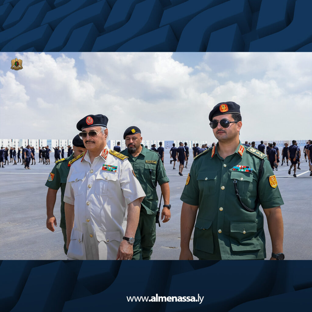 Extra26 القائد العام للقوات المسلحة يزور مدينة المشير العسكرية ويتابع التدريبات الميدانية