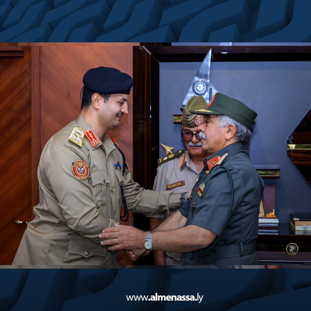 Extra3 48 الفريق أول ركن خالد حفتر يباشر مهامه رئيسًا للأركان العامة للقوات المسلحة