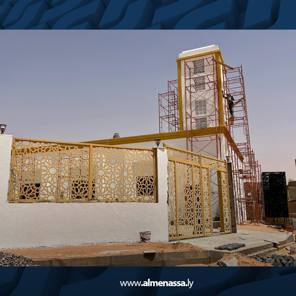 Extra4 6 آمر المنطقة الجنوبية يتفقد برفقة مهندسي الإعمار مشاريع الجنوب المقرر افتتاحها قريبا