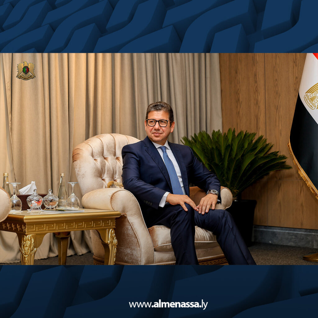 Extra8 4 القائد العام ورئيس المخابرات المصرية يناقشان التعاون في المجالات الأمنية المشتركة