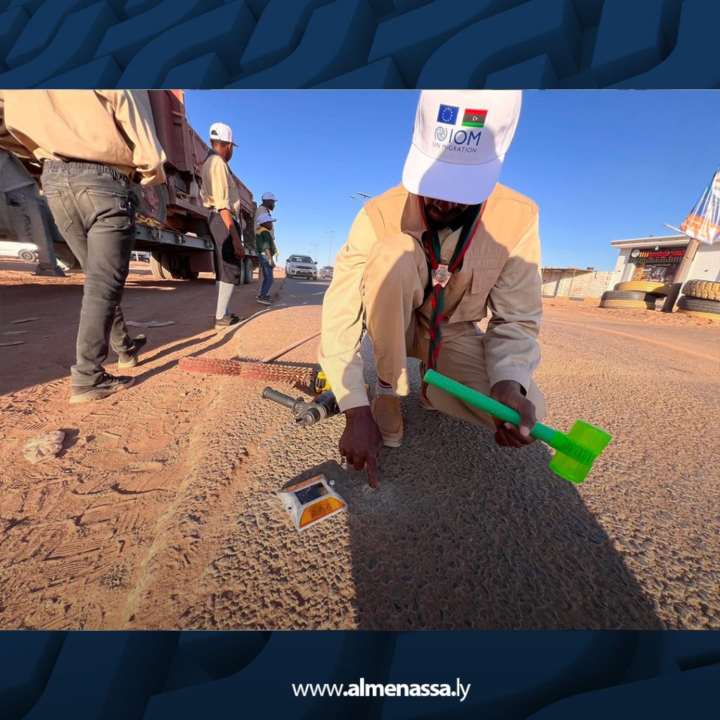 extra Recovered2 3 كشاف الكفرة يطلق حملة لتركيب عواكس ليلية بالطاقة الشمسية لتعزيز السلامة المرورية