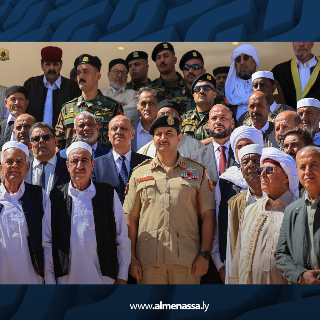 03 5 نائب القائد العام يستقبل وفدًا من مشايخ وأعيان قبيلة أولاد سليمان