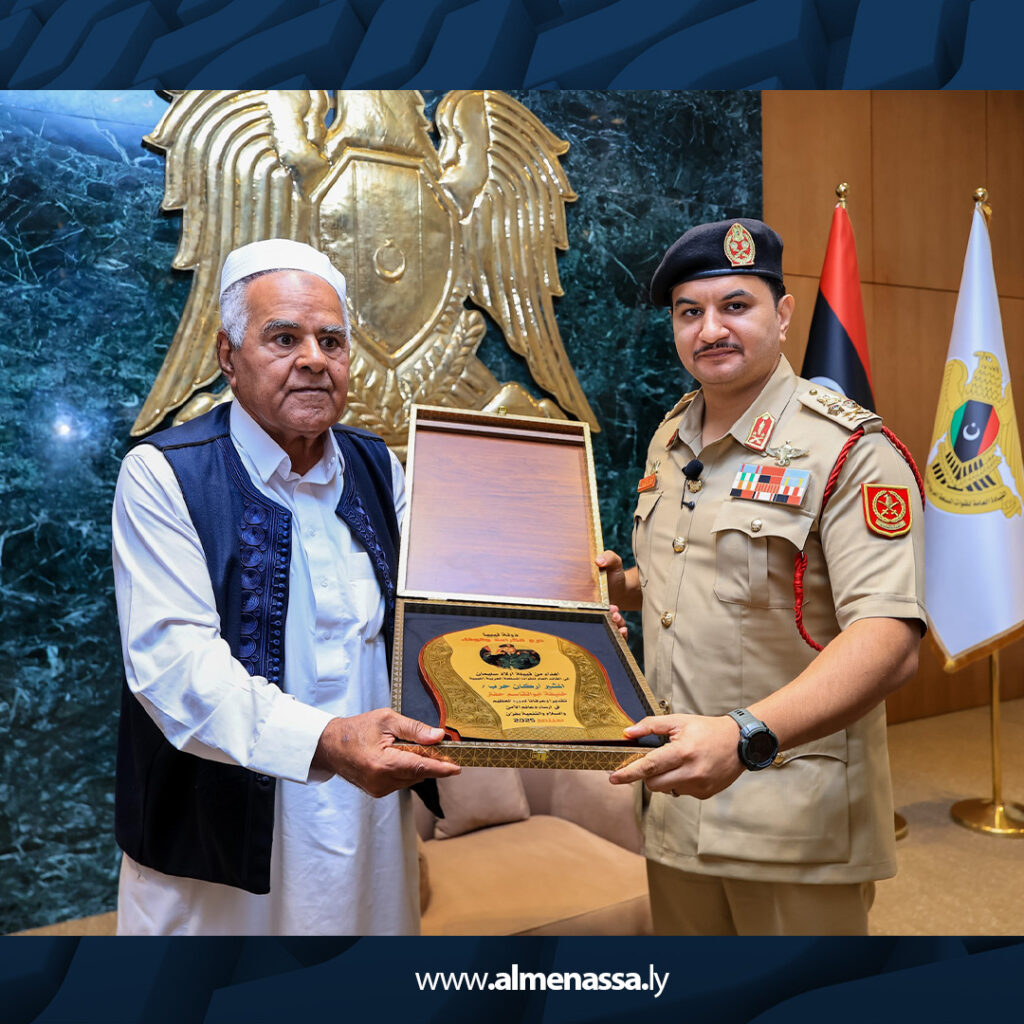 11 1 نائب القائد العام يستقبل وفدًا من مشايخ وأعيان قبيلة أولاد سليمان