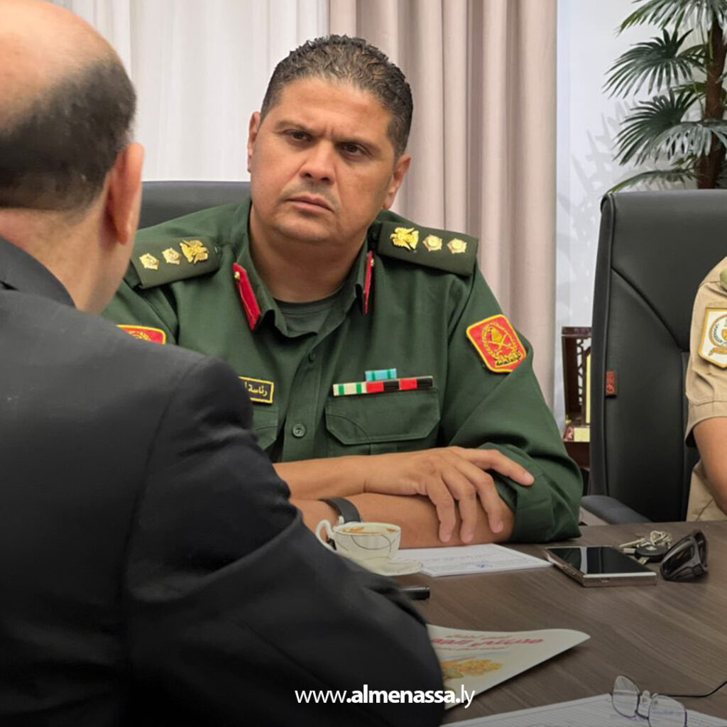 Extra 3 لقاء تنسيقي بين مراقبة التربية والتعليم بنغازي وشعبة التوجيه المعنوي استعدادًا للعام الدراسي الجديد