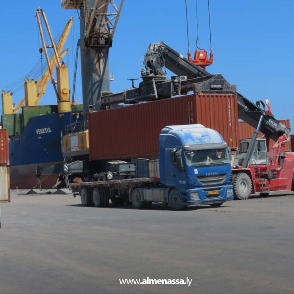 Extra 42 ميناء جليانة يستقبل 71 سفينة تجارية و13 ناقلة وقود خلال أغسطس