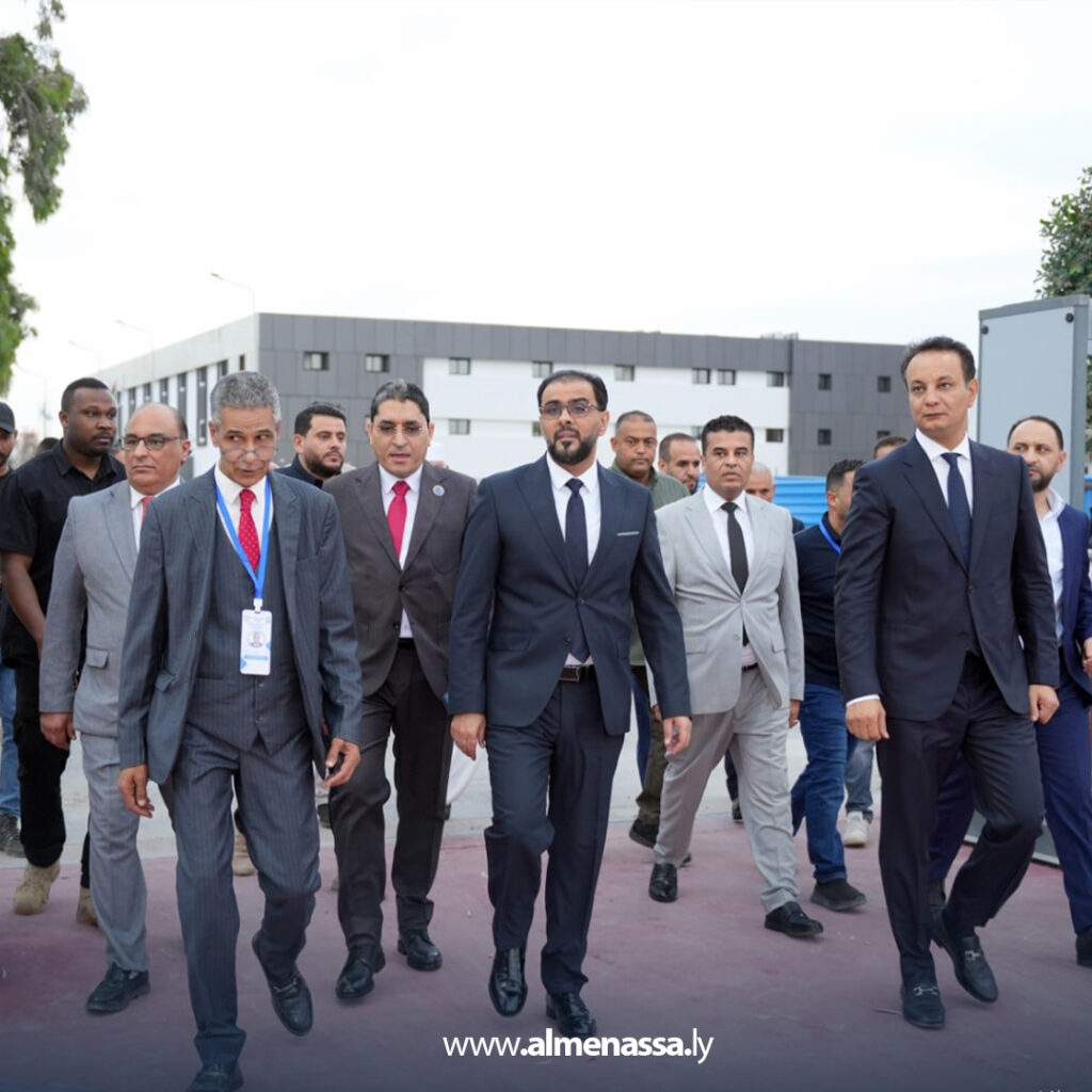 Extra 57.jpg6 57 افتتاح المرحلة الأولى من مشروع صيانة وتجهيز جامعة سرت بحضور رئيس الوزراء ومدير عام صندوق الإعمار