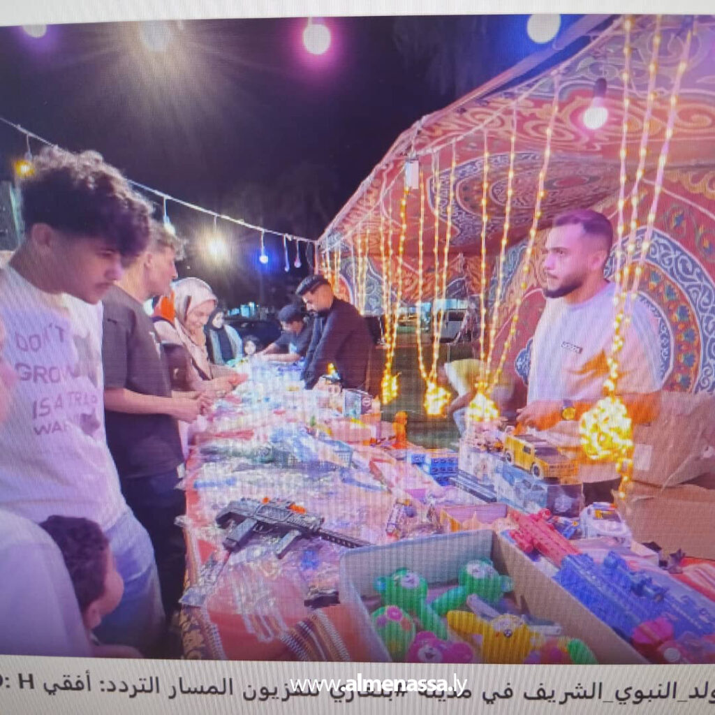 المسلمون يحتفون بأنوار النبي فيهم 4 Extra 63.jpg4 63