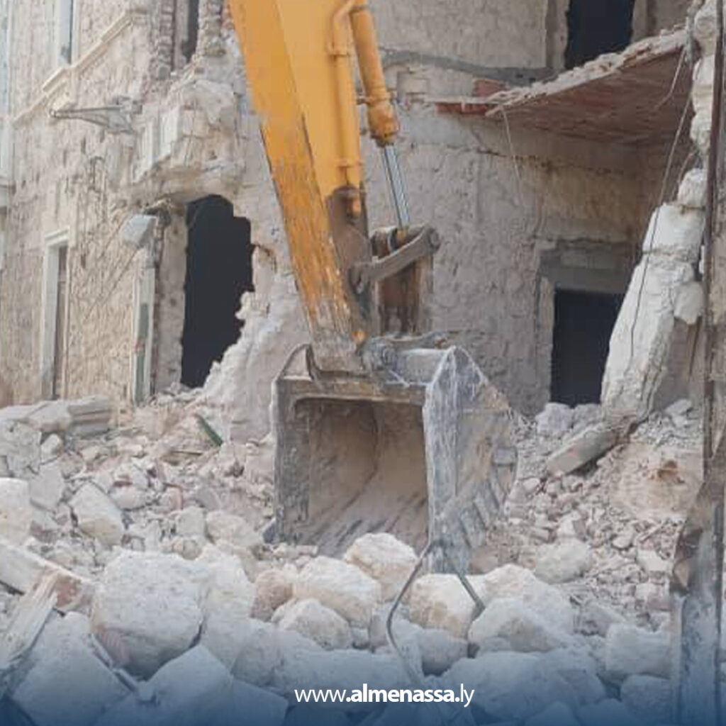 Extra 83 جهاز إدارة المدن التاريخية يوقف محاولة هدم مبنى تاريخي في طرابلس