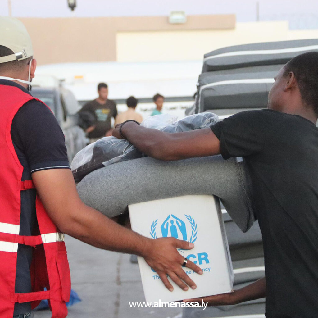 Extra 9.jpg12 9 الهلال الأحمر الليبي ينتشل 3 جثث من مناطق متفرق على شواطئ طبرق  