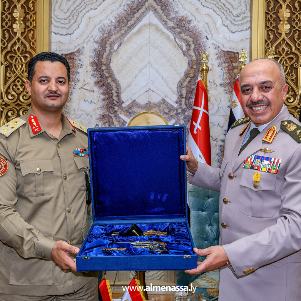 Extra 94 رئيس الأركان العامة للقوات المسلحة يزور مصر لبحث التعاون العسكري