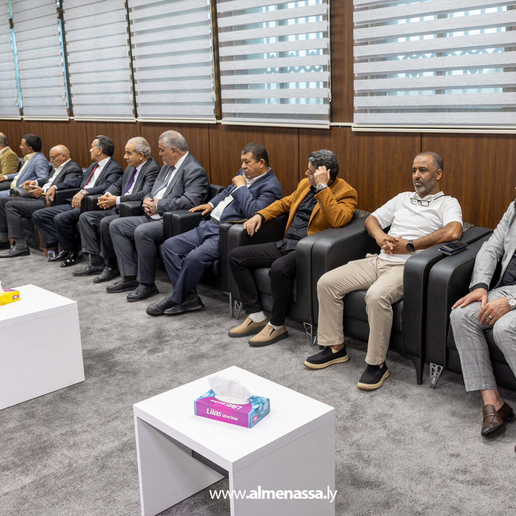 Extra 98.jpg3 98 تكالة يبحث مع وفد من النواب مستجدات المشهد السياسي وتوحيد المناصب السيادية