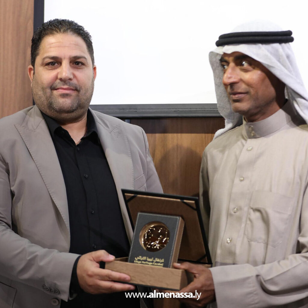 Extra1 38 تكريم الطاقم الإعلامي لنادي الوطن للرماية والفروسية بحضور وزيرة الدولة لشؤون المرأة