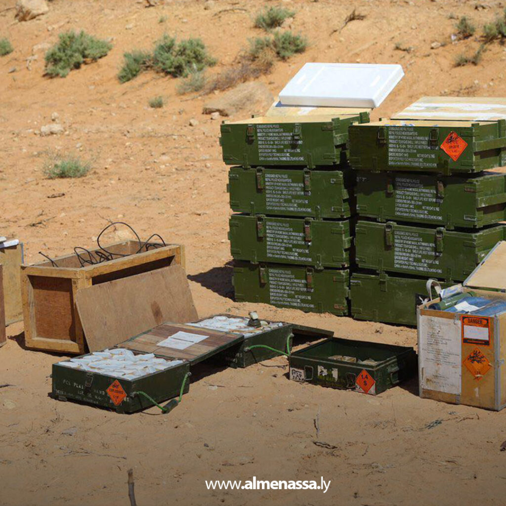 Extra11 46 إتلاف 3.5 طن من مخلفات الحرب في طرابلس بعملية مشتركة لجهاز المباحث الجنائية