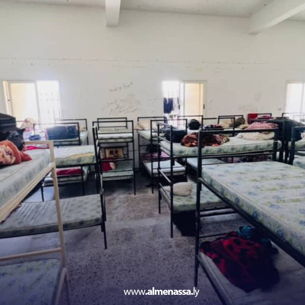 Extra111 24 وفد من جهاز مكافحة الهجرة يتفقد معهد قرنادة ويشدد على الانضباط في تدريب الدفعة الجديدة