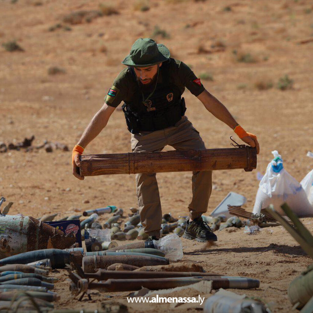 Extra1111 25 إتلاف 3.5 طن من مخلفات الحرب في طرابلس بعملية مشتركة لجهاز المباحث الجنائية