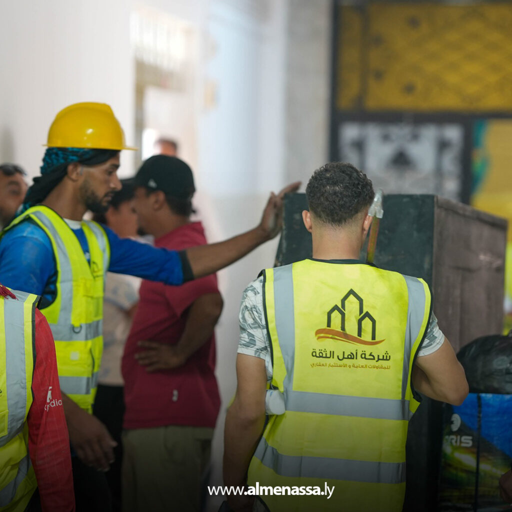 Extra1111 3 تواصل أعمال الصيانة الجذرية داخل مستشفى الجلاء ببنغازي