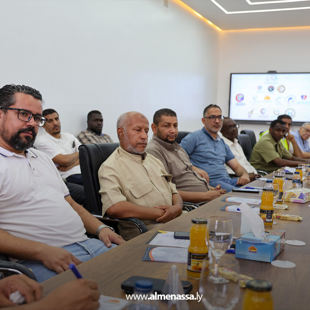 Extra11111 3 الوكيل العام لوزارة الصحة يتفقد الوضع الصحي في الكفرة ويشرف على الخدمات الطبية