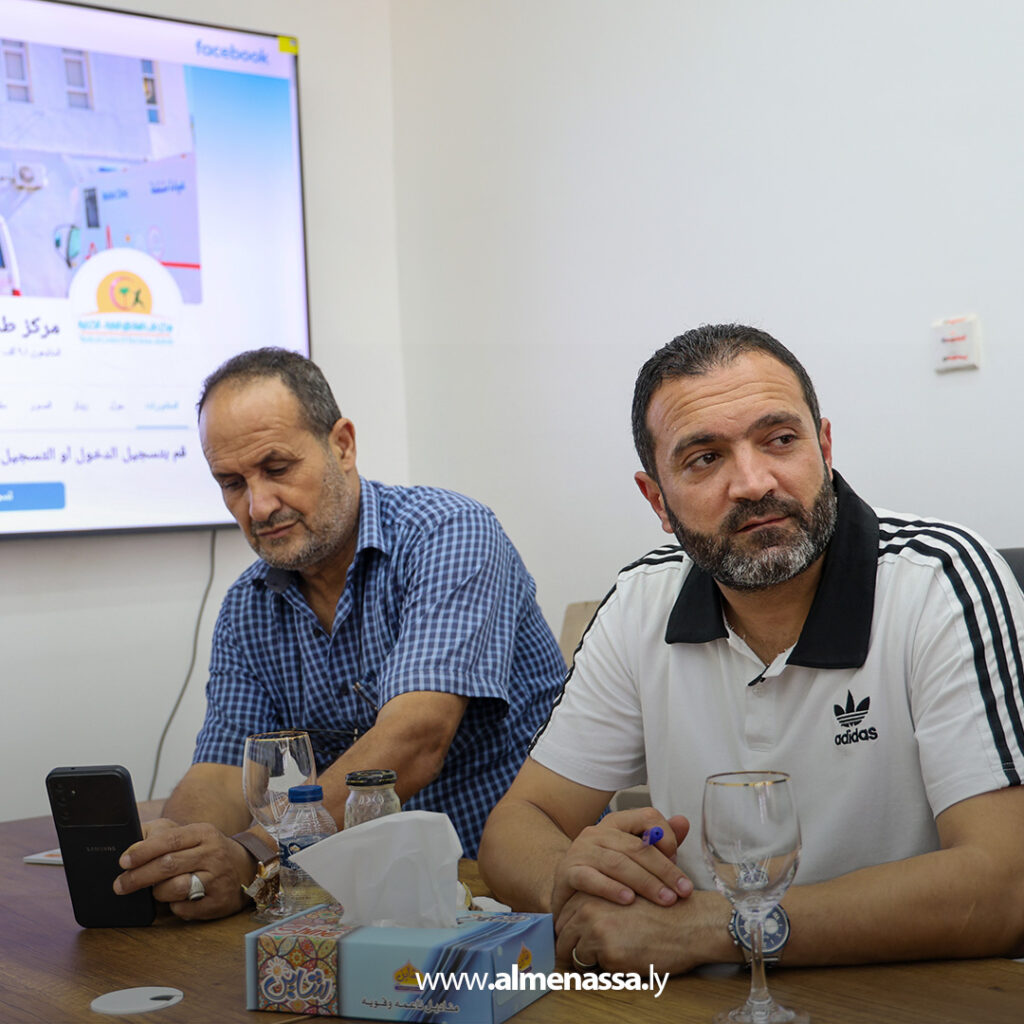 Extra111111111111111 الوكيل العام لوزارة الصحة يتفقد الوضع الصحي في الكفرة ويشرف على الخدمات الطبية