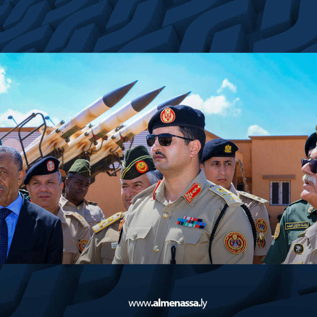 extra Recovered13 1 رئيس الأركان العامة يزور مقر الكلية العسكرية ويطلع على برامج التأهيل بكافة التخصصات