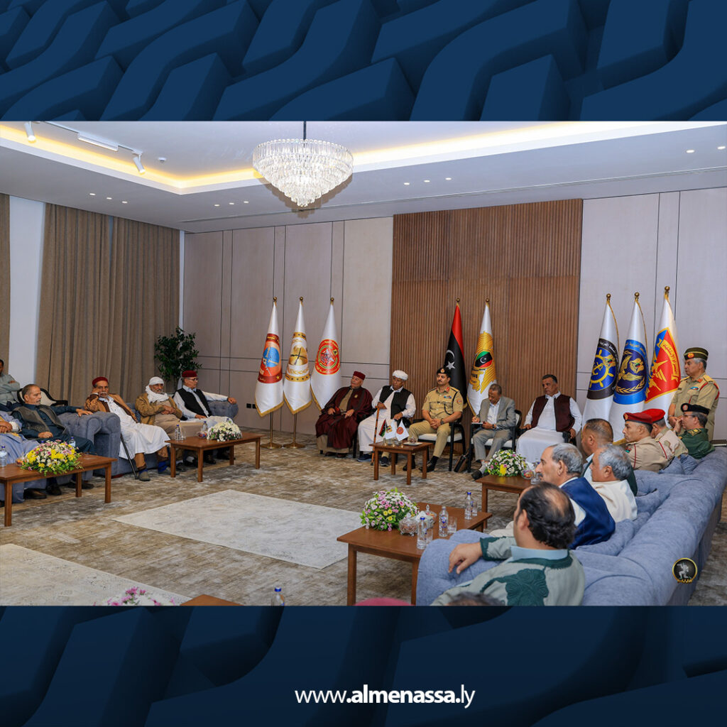 extra Recovered5 15 رئيس الأركان العامة يستقبل وفدا من مشايخ وأعيان منطقة البطنان