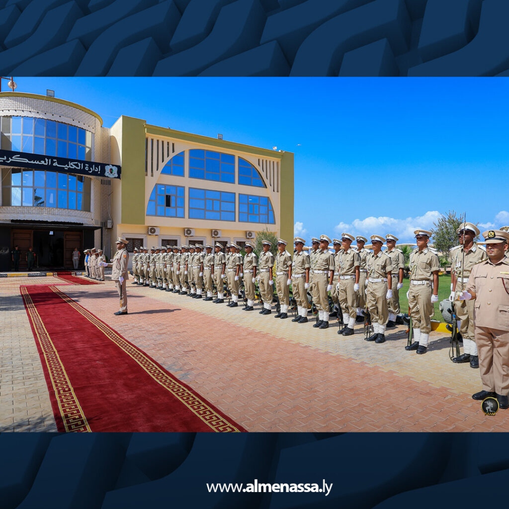 extra Recovered6 17 رئيس الأركان العامة يزور مقر الكلية العسكرية ويطلع على برامج التأهيل بكافة التخصصات