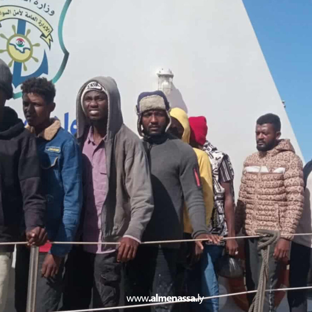 01 52 ليبيا تنقذ 49 مهاجراً سودانياً قبالة سواحل زوارة