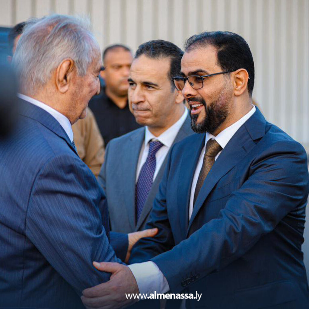 03 القائد العام يفتتح عددا من المشاريع الحيوية في اجدابيا