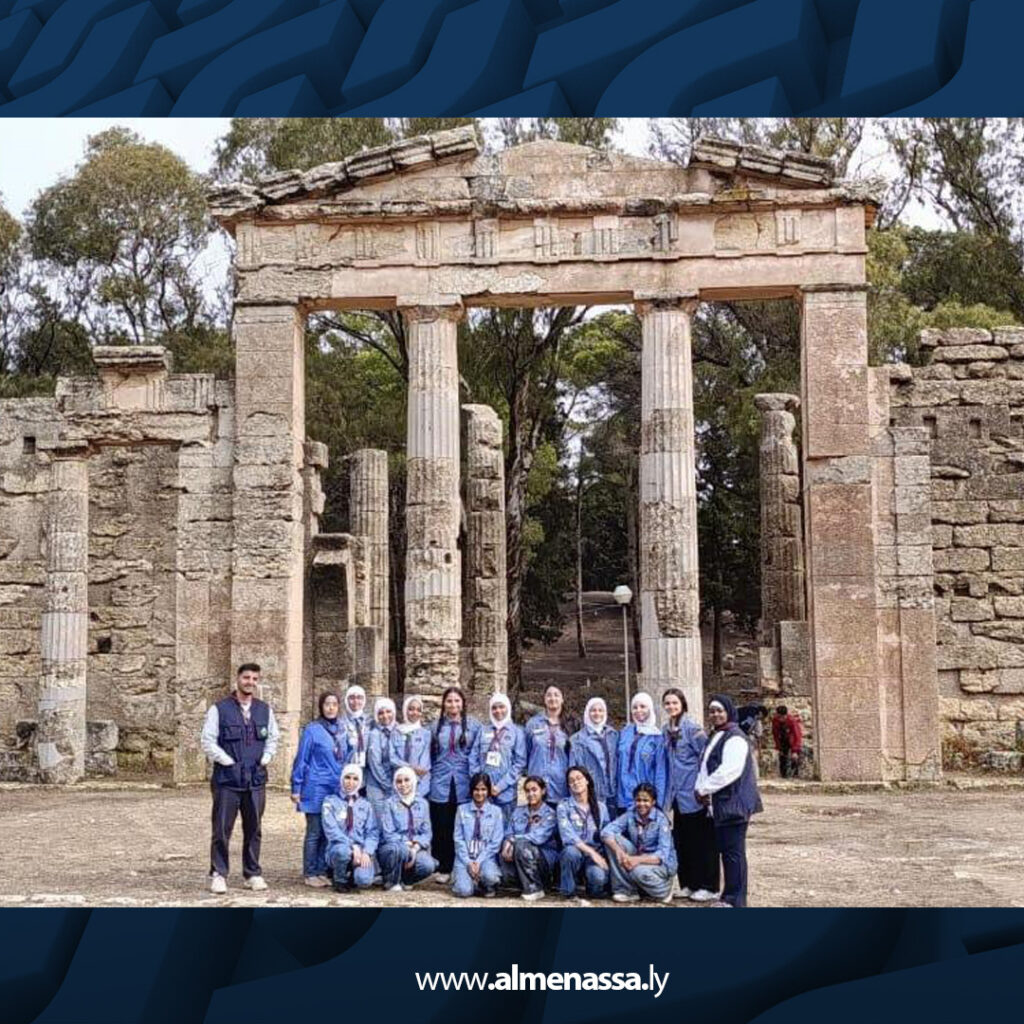 04 6 فتيات بنغازي في رحلة استكشافية بدأت من الجغبوب بين التاريخ والطبيعة والجمال