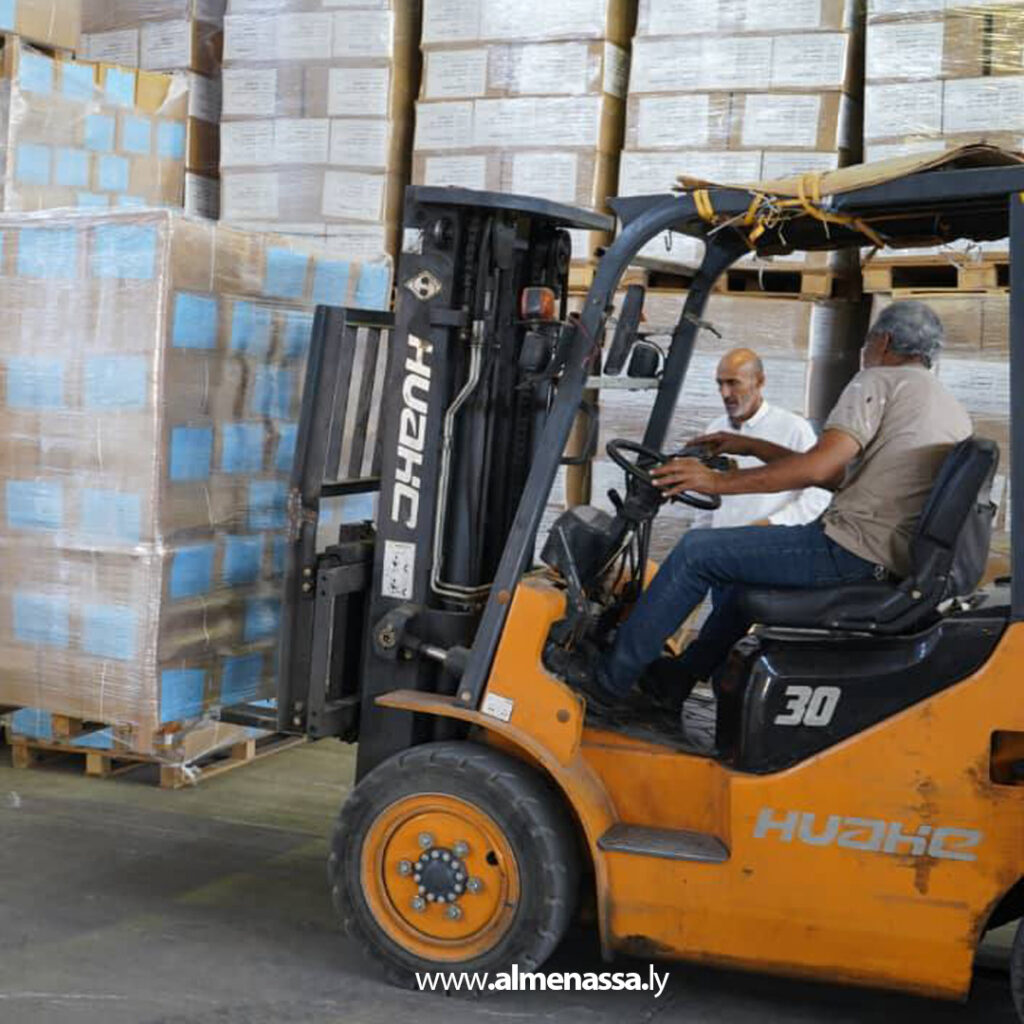 06 1 وزارة التعليم: المخازن الرئيسية تتسلم أكثر من 1.8 مليون نسخة من الكتب المدرسية