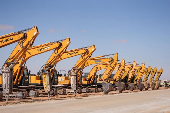 568643631 1298584515284677 4406935590553374653 n بدء أعمال إعمار زاوية الجغبوب بعد سنوات من الانتظار