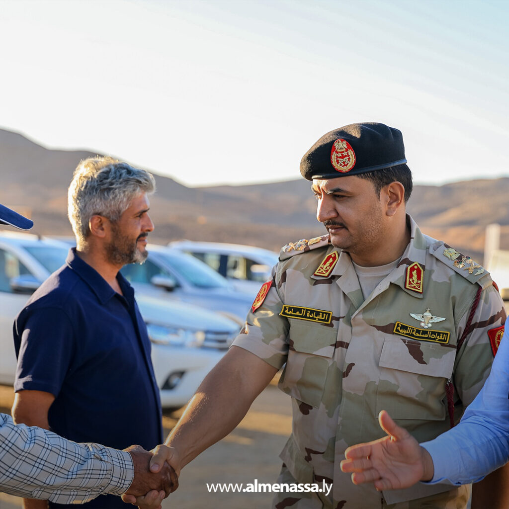 Extra 1.jpg25 1 نائب القائد العام يتفقد مشروع الطريق الدولي الجنوبي "سرت - سوكنة – سبها"