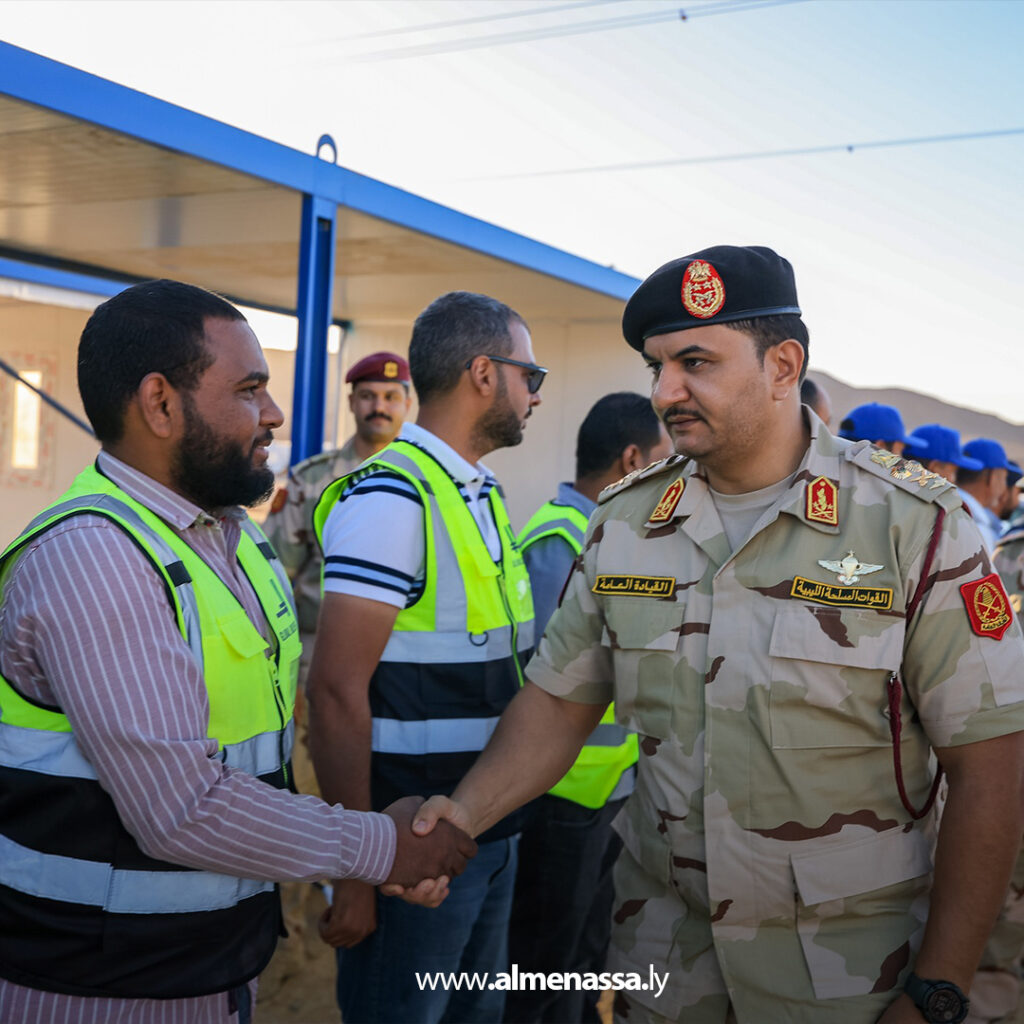 Extra 1.jpg27 1 نائب القائد العام يتفقد مشروع الطريق الدولي الجنوبي "سرت - سوكنة – سبها"