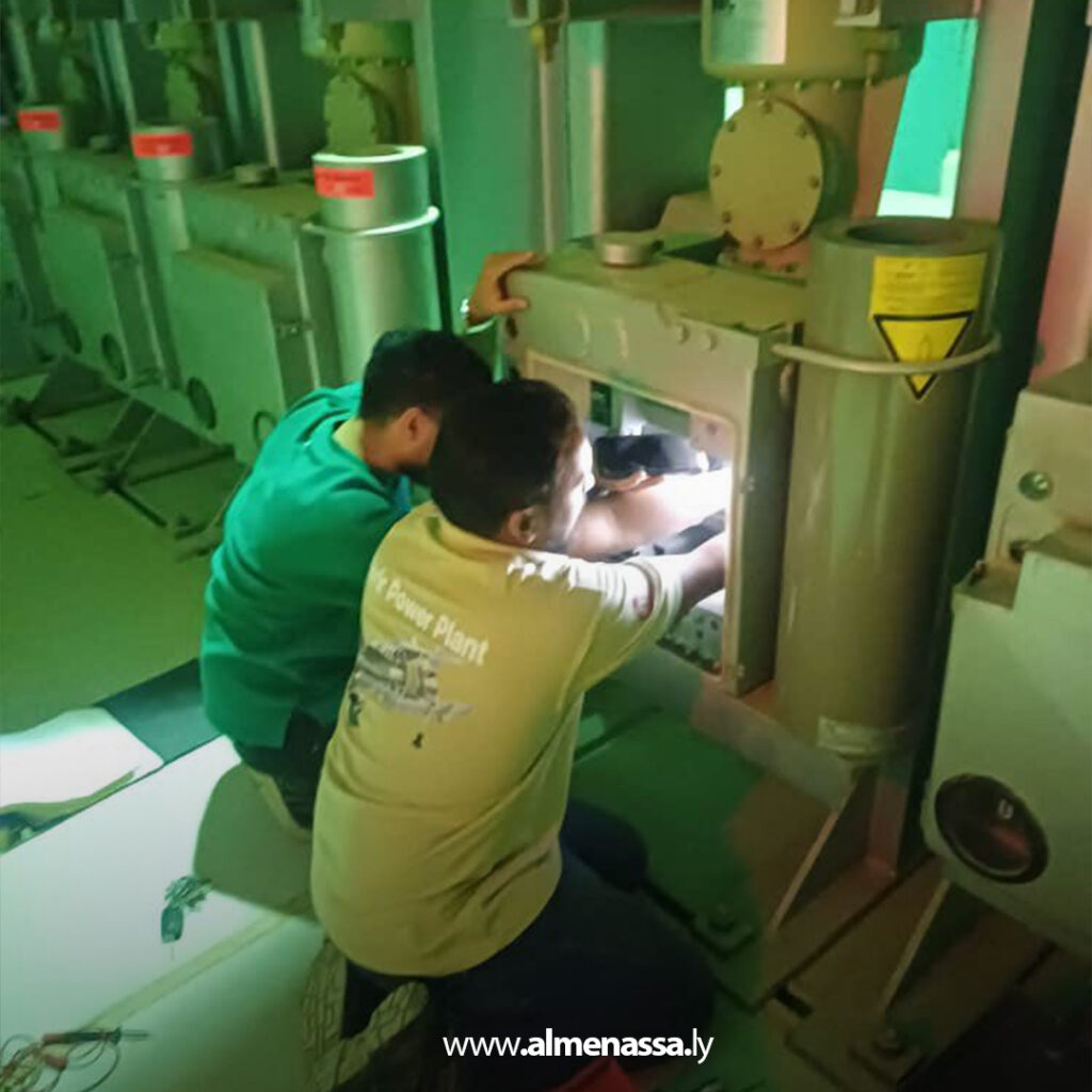 Extra 125 تمهيدا لإدخاله للخدمة..الانتهاء من اختبارات محول الوحدة الثالثة وشحن المحول داخل محطة توليد السرير