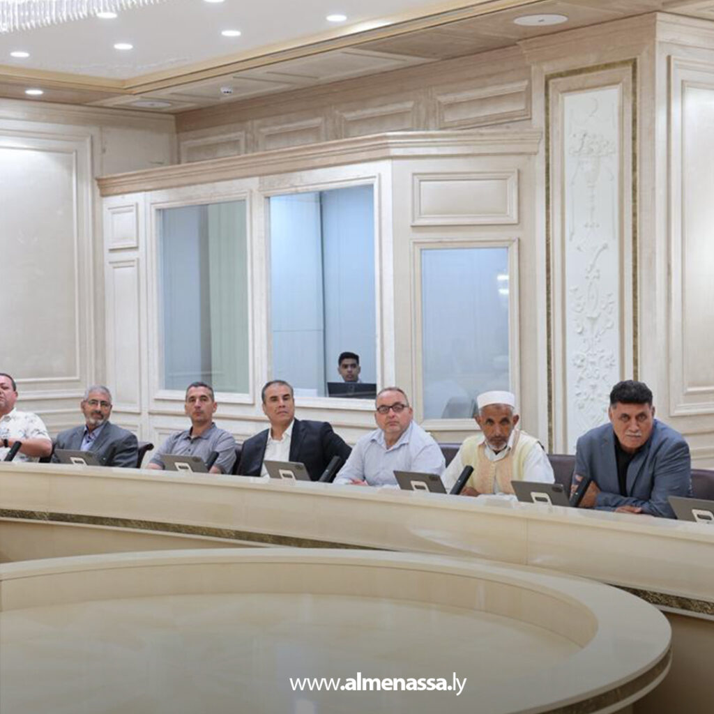 Extra 125.jpg2 125 الدبيبة يبحث مع المجلس البلدي زليتن استكمال المشاريع الخدمية وتطوير المرافق الحيوية في المدينة