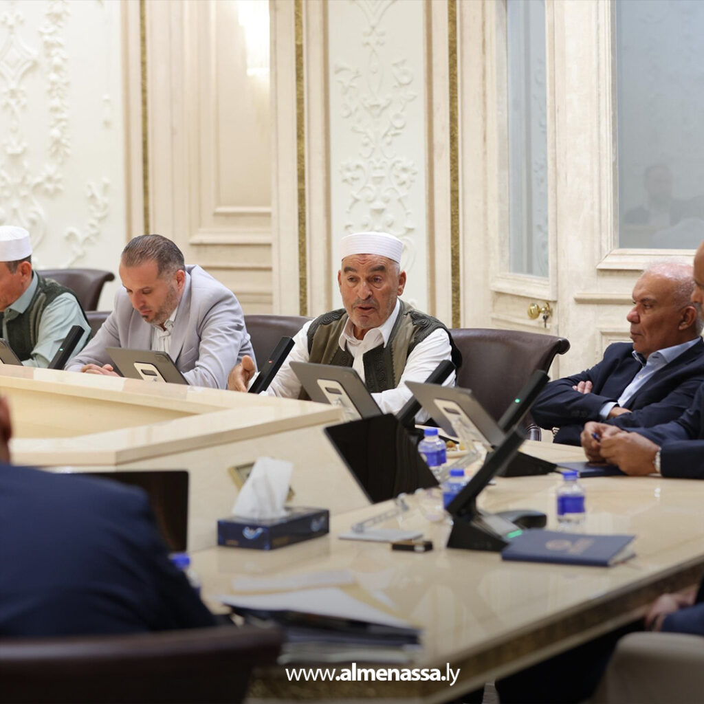 Extra 14.jpg10 14 الدبيبة يبحث مع المجلس البلدي زليتن استكمال المشاريع الخدمية وتطوير المرافق الحيوية في المدينة