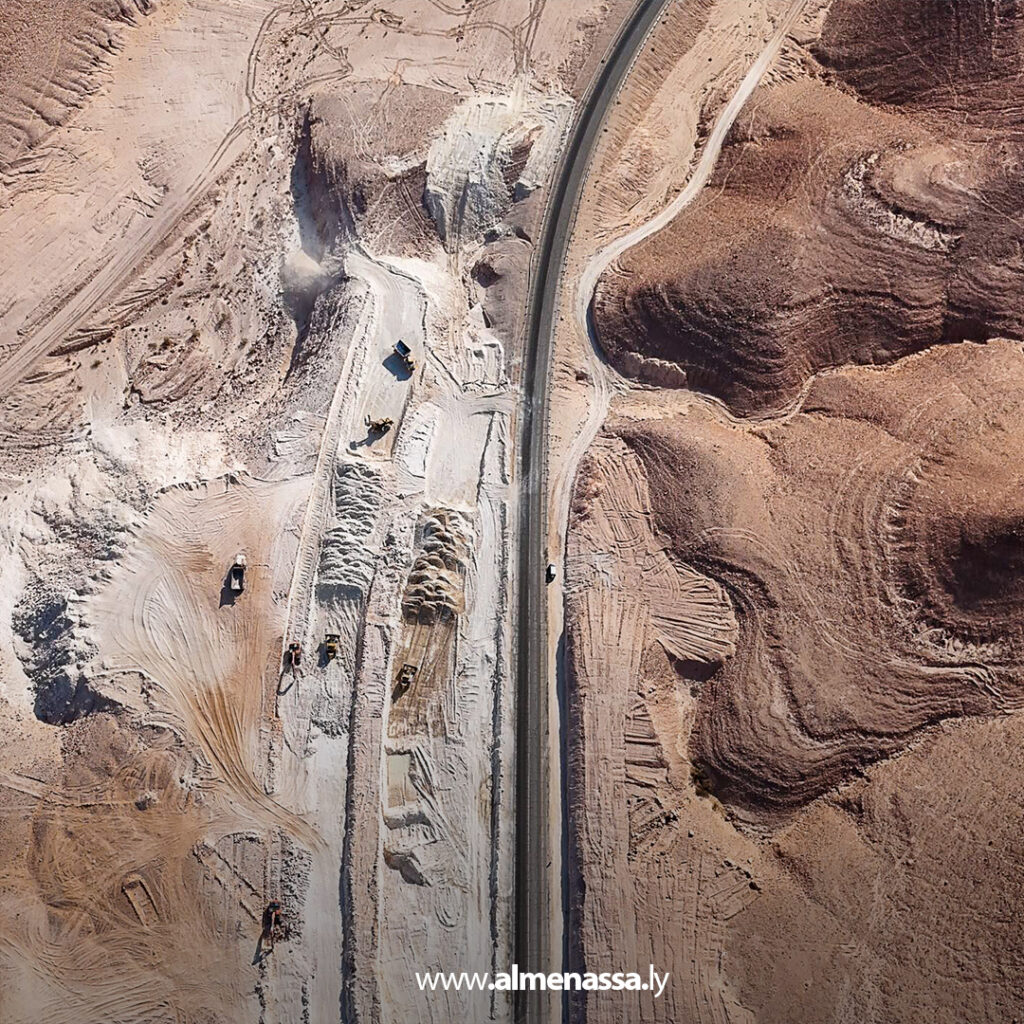 Extra 15.jpg10 15 نائب القائد العام يتفقد مشروع الطريق الدولي الجنوبي "سرت - سوكنة – سبها"