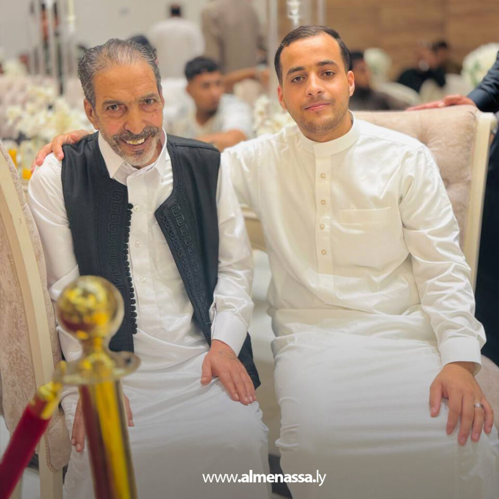 كاتب يبوح بالأمكنة عبر مسامات نسغ النص 4 Extra 15.jpg4 15