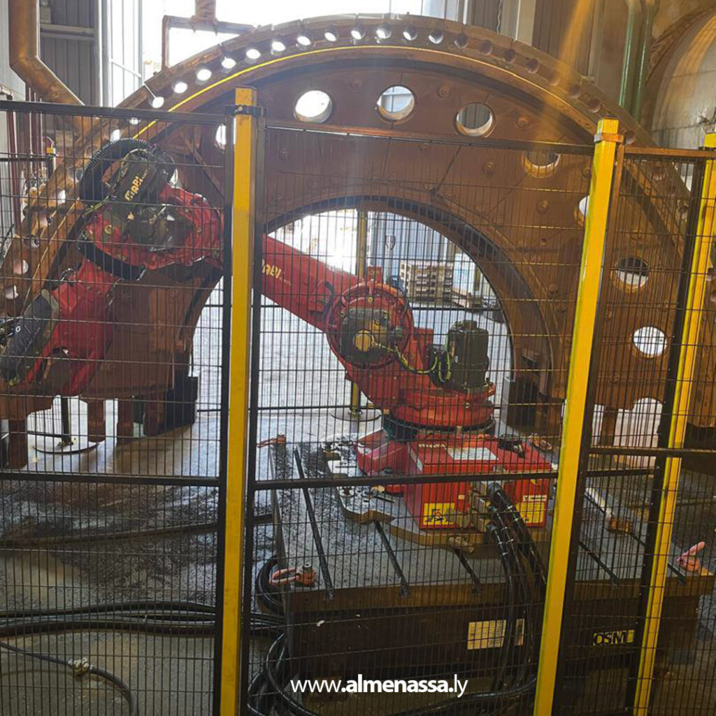 Extra 19 الكهرباء تواصل أعمال العمرة الجسيمة بمحطة شمال بنغازي وتستلم قطع غيار لمحطة الرويس