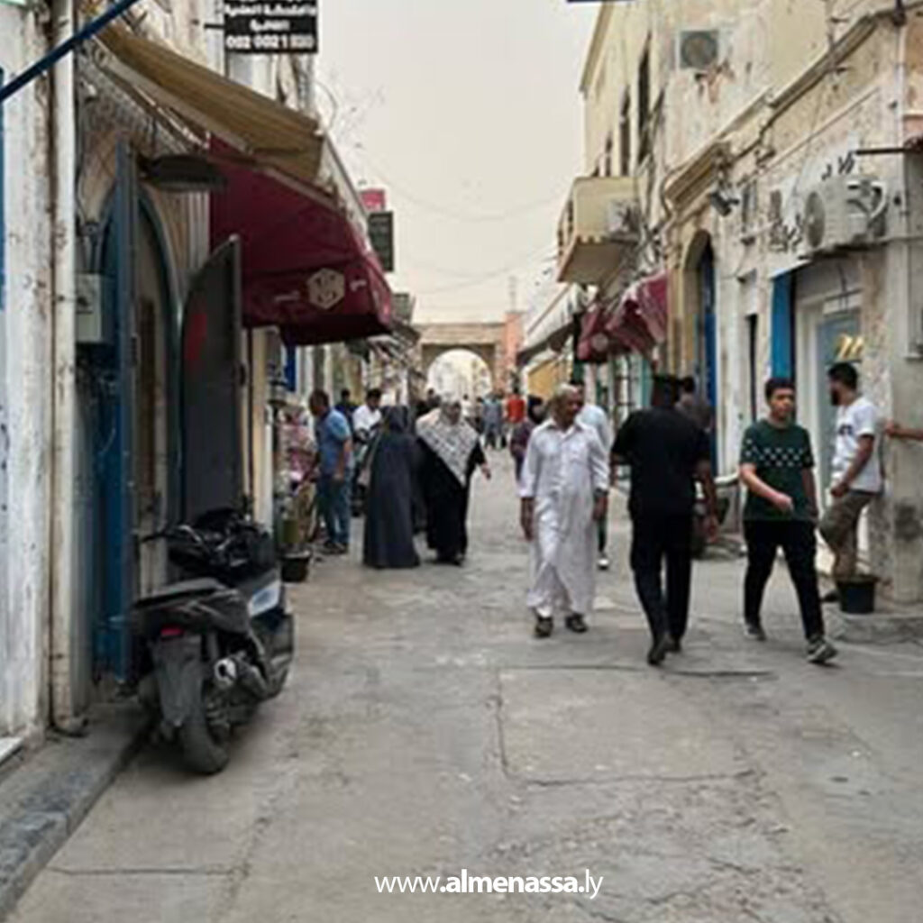 Extra 190 حملة تستهدف الباعة المتجولين في ميدان الشهداء وسوق المشير