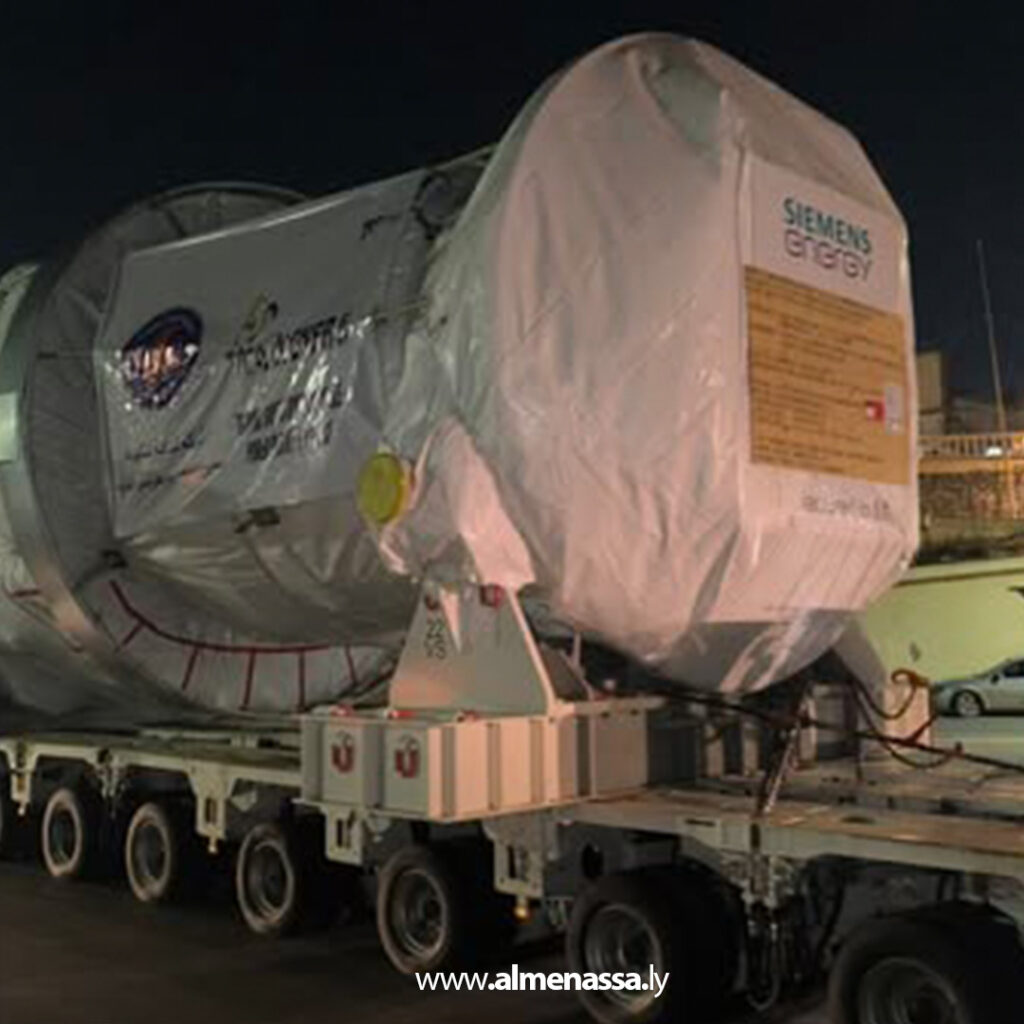 Extra 208 انطلاق عملية نقل الوحدة الأولى لمحطة جنوب طرابلس الغازية