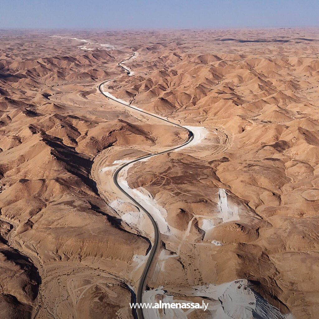 Extra 28.jpg8 28 نائب القائد العام يتفقد مشروع الطريق الدولي الجنوبي "سرت - سوكنة – سبها"