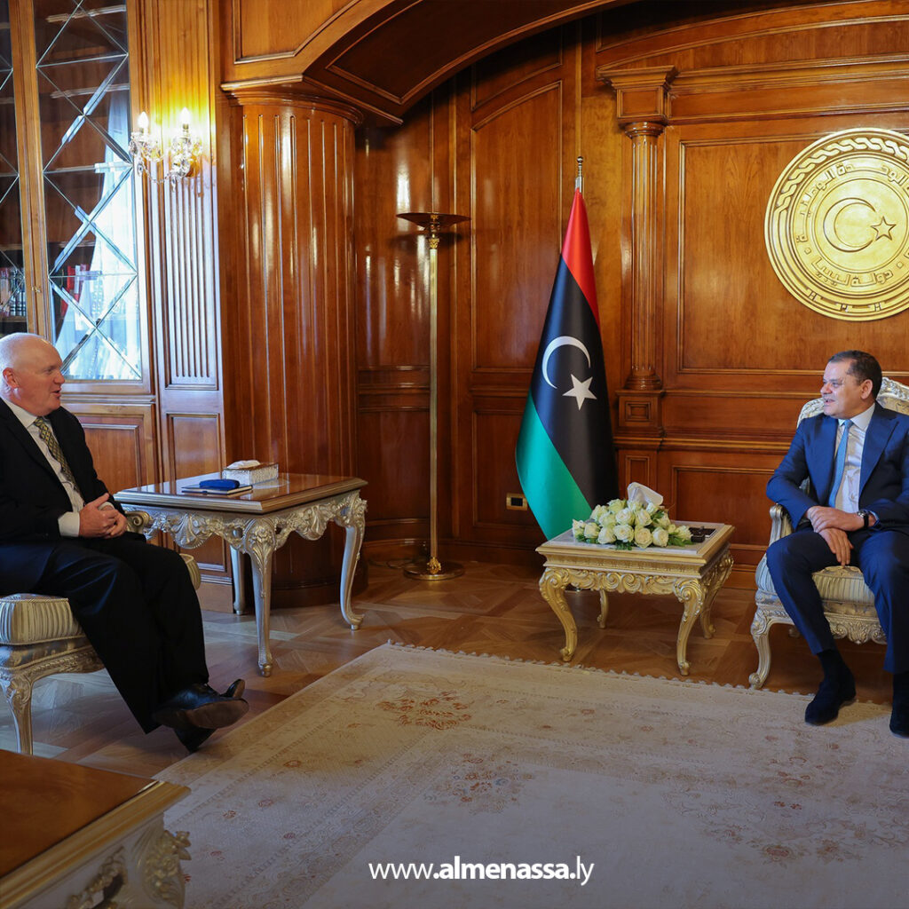 Extra 296 الدبيبة يبحث مع شيفرون الأمريكية توسيع استثماراتها في قطاع النفط