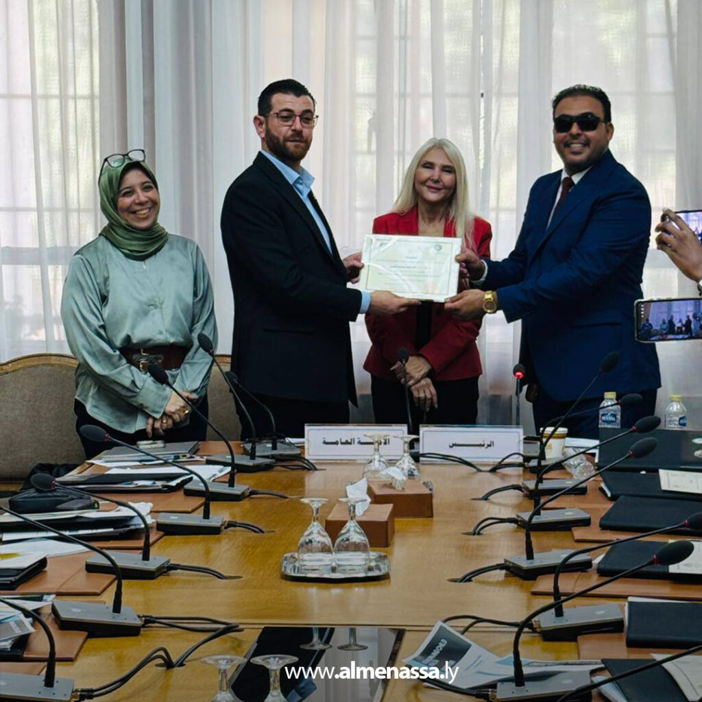 اختتام الدورة الإقليمية حول الصحة الإنجابية في مقر جامعة الدول العربية 6 Extra 336 اختتام الدورة الإقليمية حول الصحة الإنجابية في مقر جامعة الدول العربية